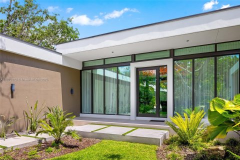 Villa ou maison à vendre à Pinecrest, Floride: 7 chambres, 476.22 m2 № 1922985 - photo 14