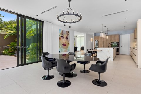 Villa ou maison à vendre à Pinecrest, Floride: 7 chambres, 476.22 m2 № 1922985 - photo 27