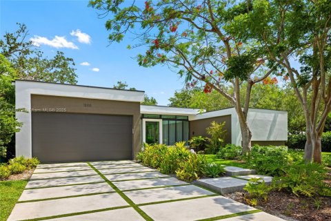 Villa ou maison à vendre à Pinecrest, Floride: 7 chambres, 476.22 m2 № 1922985 - photo 11