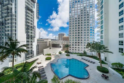 Condo in Miami, Florida, 1 bedroom  № 1874517 - photo 29