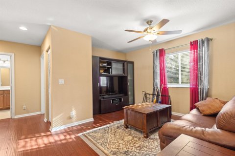 Casa en venta en Palm City, Florida, 3 dormitorios, 248.51 m2 № 2186497 - foto 22