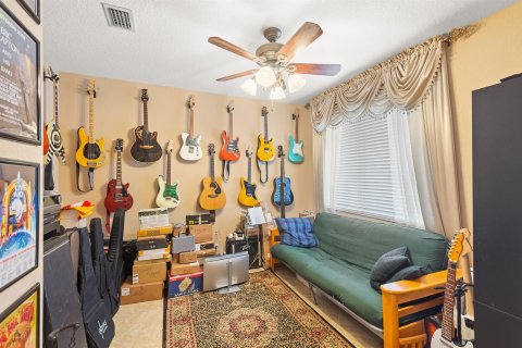 Casa en venta en Palm City, Florida, 3 dormitorios, 248.51 m2 № 2186497 - foto 7