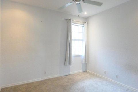 Townhouse in Boynton Beach, Florida 3 bedrooms, 206.8 sq.m. № 2249675 - photo 18