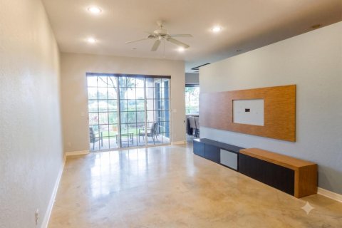 Townhouse in Boynton Beach, Florida 3 bedrooms, 206.8 sq.m. № 2249675 - photo 3