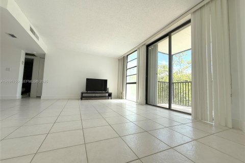 Condo in Aventura, Florida, 2 bedrooms  № 2372011