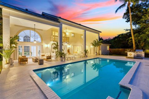 Villa ou maison à louer à Palmetto Bay, Floride: 5 chambres, 405.15 m2 № 2170139 - photo 7