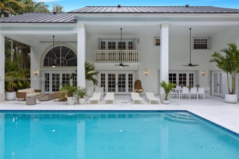 Villa ou maison à louer à Palmetto Bay, Floride: 5 chambres, 405.15 m2 № 2170139 - photo 5