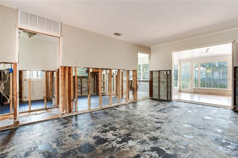 Купить виллу или дом в Редингтон-Бич, Флорида 7 комнат, 132.39м2, № 2112173 - фото 16