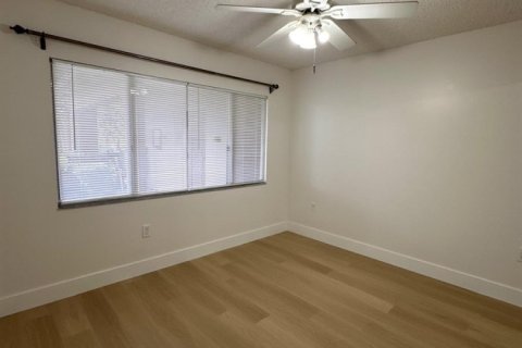 Condominio en venta en Pembroke Pines, Florida, 2 dormitorios, 112.13 m2 № 2178704 - foto 16