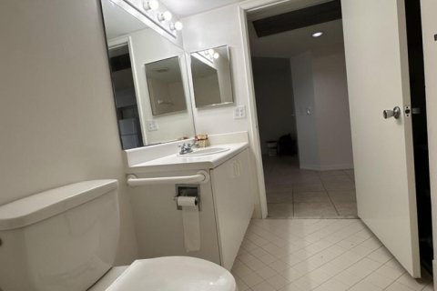 Condominio en venta en Pembroke Pines, Florida, 2 dormitorios, 112.13 m2 № 2178704 - foto 21