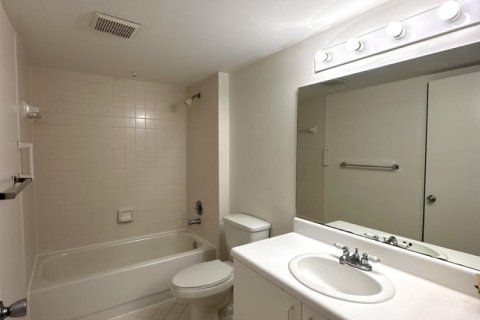 Condominio en venta en Pembroke Pines, Florida, 2 dormitorios, 112.13 m2 № 2178704 - foto 20