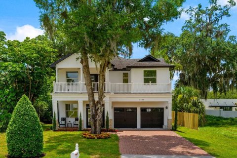 House in Winter Park, Florida 4 bedrooms, 257.34 sq.m. № 1767713 - photo 1