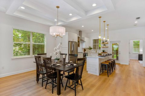 House in Winter Park, Florida 4 bedrooms, 257.34 sq.m. № 1767713 - photo 15