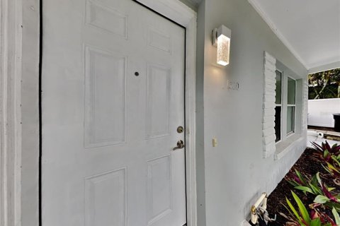 Casa en alquiler en Clearwater, Florida, 3 dormitorios, 92.07 m2 № 1911006 - foto 18