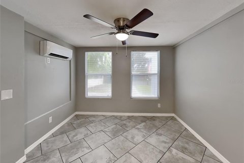 Casa en alquiler en Clearwater, Florida, 3 dormitorios, 92.07 m2 № 1911006 - foto 10