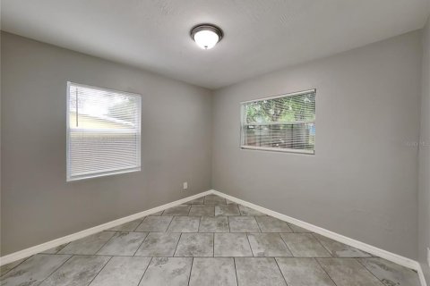 Casa en alquiler en Clearwater, Florida, 3 dormitorios, 92.07 m2 № 1911006 - foto 9