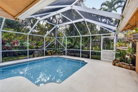 House in Jupiter, Florida 3 bedrooms, 157.93 sq.m. № 2390619 - photo 28