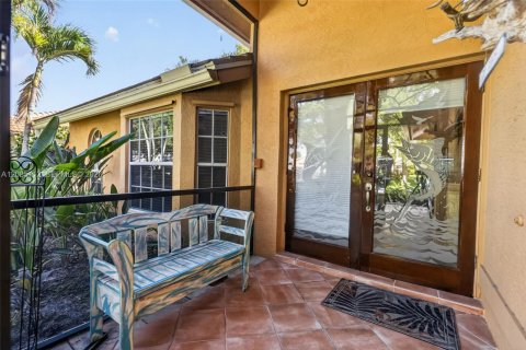 House in Jupiter, Florida 3 bedrooms, 157.93 sq.m. № 2390619 - photo 3