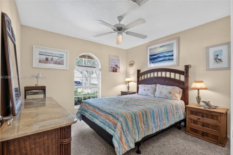 House in Jupiter, Florida 3 bedrooms, 157.93 sq.m. № 2390619 - photo 20