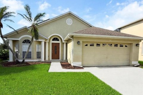 Villa ou maison à Kissimmee, Floride 4 chambres, 164.16 m2 № 2413885