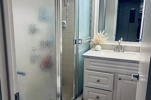 Купить кондоминиум в Клируотер, Флорида 3 комнаты, 87.33м2, № 2228210 - фото 11