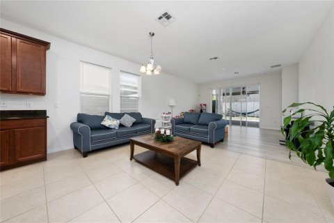 Casa en alquiler en Kissimmee, Florida, 3 dormitorios, 151.43 m2 № 1781009 - foto 23