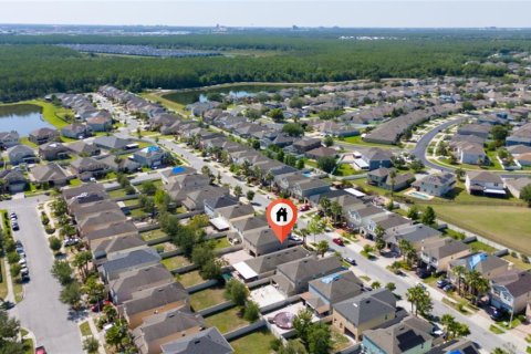 Casa en alquiler en Kissimmee, Florida, 3 dormitorios, 151.43 m2 № 1781009 - foto 8