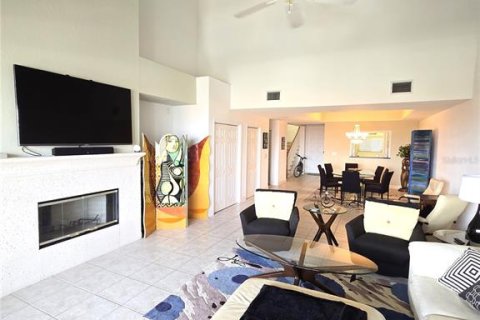 Condominio en alquiler en Cortez, Florida, 3 dormitorios, 247.49 m2 № 1837064 - foto 4