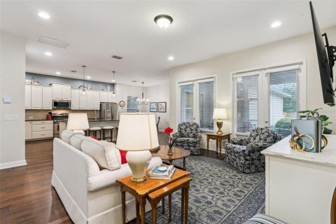 House in Winter Garden, Florida 5 bedrooms, 327.48 sq.m. № 2202448 - photo 21