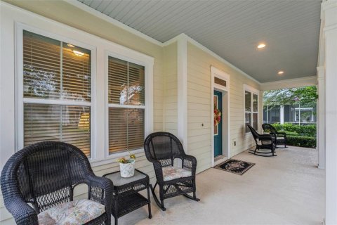House in Winter Garden, Florida 5 bedrooms, 327.48 sq.m. № 2202448 - photo 3