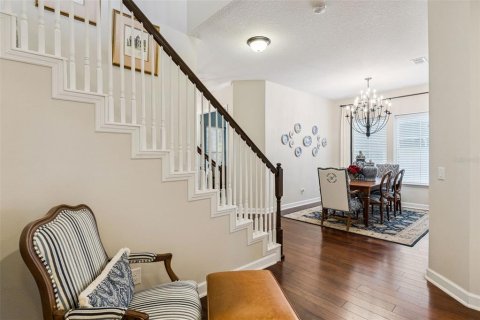 House in Winter Garden, Florida 5 bedrooms, 327.48 sq.m. № 2202448 - photo 11
