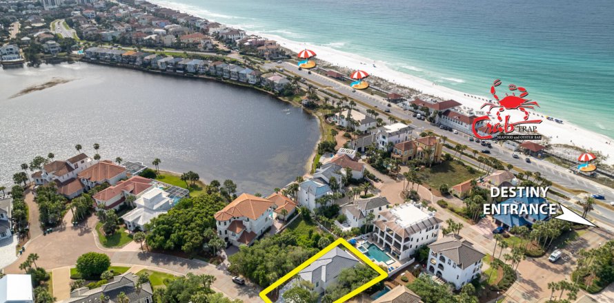 House in Destin, Florida 5 bedrooms, 256.6 sq.m. № 560885