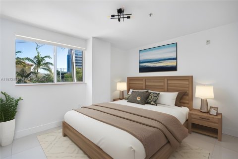 Condo in Miami, Florida, 3 bedrooms  № 2042294 - photo 5