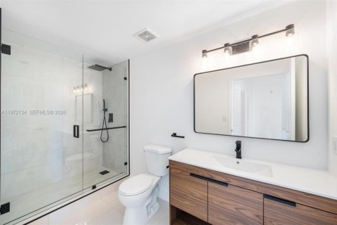 Condo in Miami, Florida, 3 bedrooms  № 2042294 - photo 7
