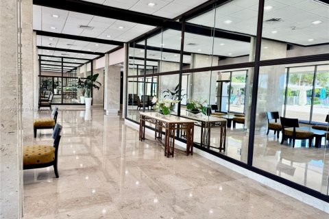 Снять в аренду кондоминиум в Санни-Айлс-Бич, Флорида 1 спальня, 70.79м2, № 1956336 - фото 15