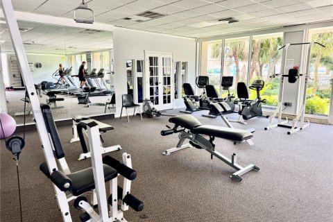 Снять в аренду кондоминиум в Санни-Айлс-Бич, Флорида 1 спальня, 70.79м2, № 1956336 - фото 20