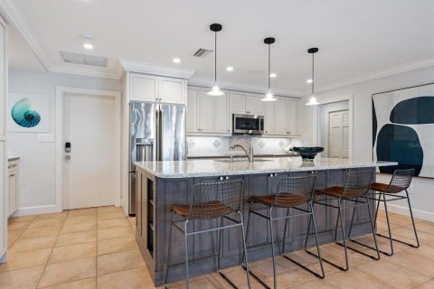 Villa ou maison à louer à Sarasota, Floride: 3 chambres, 229.93 m2 № 2093398 - photo 12
