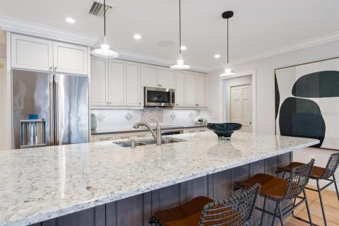 Villa ou maison à louer à Sarasota, Floride: 3 chambres, 229.93 m2 № 2093398 - photo 13