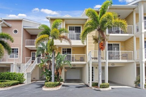 Купить таунхаус в Раскин, Флорида 5 комнат, 116.87м2, № 1884561 - фото 2