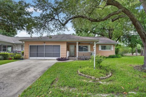 Casa en Ocala, Florida 2 dormitorios, 143.16 m2 № 2386324