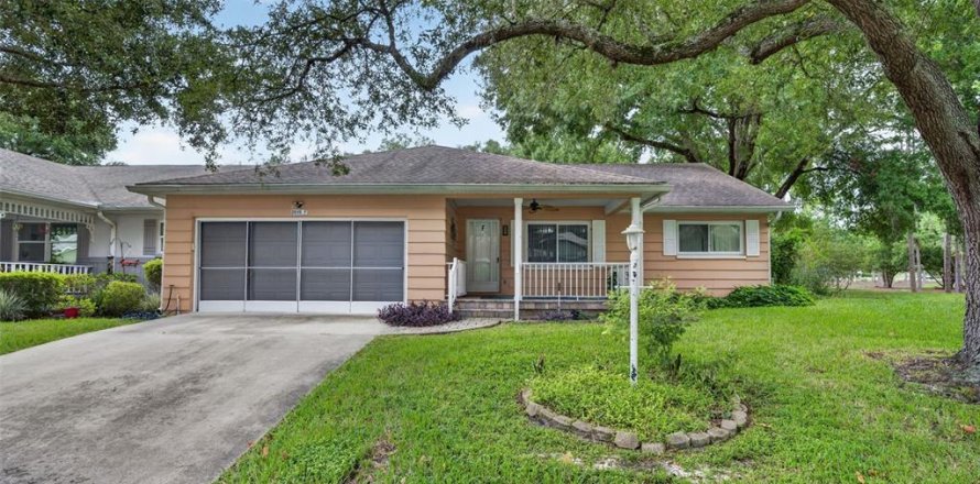 Casa en Ocala, Florida 2 dormitorios, 143.16 m2 № 2386324