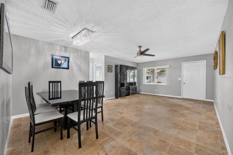 Casa en venta en Ocala, Florida, 2 dormitorios, 143.16 m2 № 2386324 - foto 9