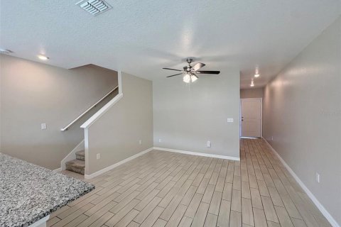 Touwnhouse à vendre à Davenport, Floride: 3 chambres, 134.34 m2 № 2430742 - photo 15