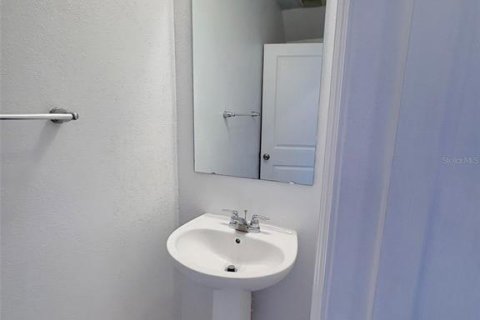 Touwnhouse à vendre à Davenport, Floride: 3 chambres, 134.34 m2 № 2430742 - photo 10
