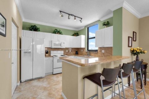 Condominio en venta en West Palm Beach, Florida, 2 dormitorios, 91.97 m2 № 2013466 - foto 9