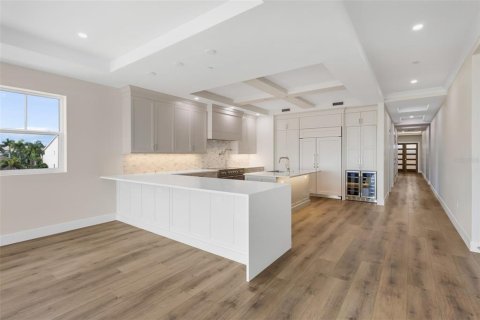 Condominio en venta en Tierra Verde, Florida, 4 dormitorios, 290.41 m2 № 1894787 - foto 7