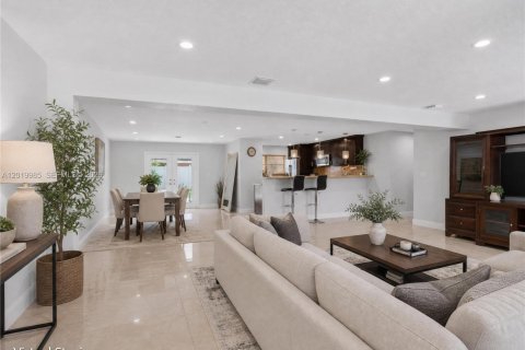 Casa en venta en Weston, Florida, 5 dormitorios, 236.9 m2 № 2168646 - foto 15