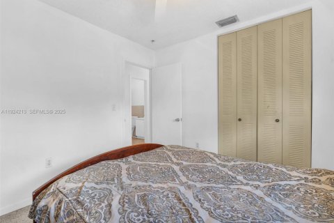 Villa ou maison à vendre à Miami Gardens, Floride: 3 chambres, 104.52 m2 № 1987312 - photo 18