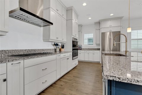 Villa ou maison à vendre à Orlando, Floride: 4 chambres, 346.06 m2 № 2144068 - photo 2