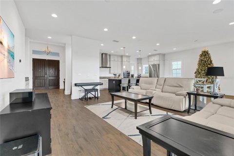 Villa ou maison à vendre à Orlando, Floride: 4 chambres, 346.06 m2 № 2144068 - photo 13